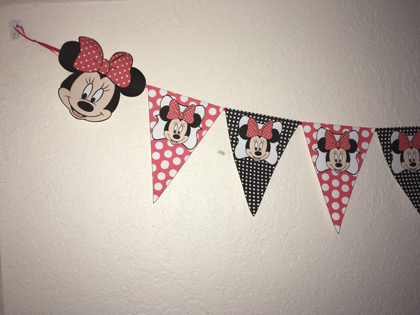 Minnie Mouse bunting